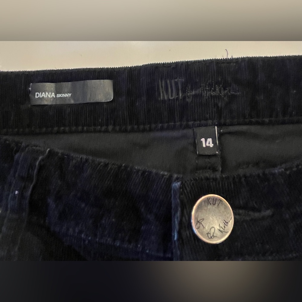 KUT from the Kloth Women’s Black Diana Skinny Corduroy Jeans. Size 14 - Picture 4 of 4